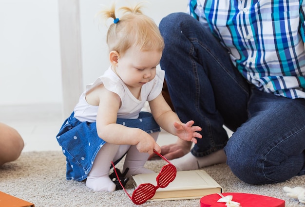 Jakie zabawy z 20 miesięcznym dzieckiem sprawdzą się na co dzień?