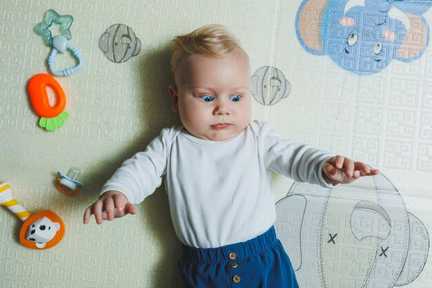 Jak usypiać dziecko 8 miesięczne bez stresu?