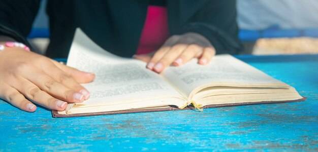 Jak zrozumieć pismo święte w codziennym życiu?